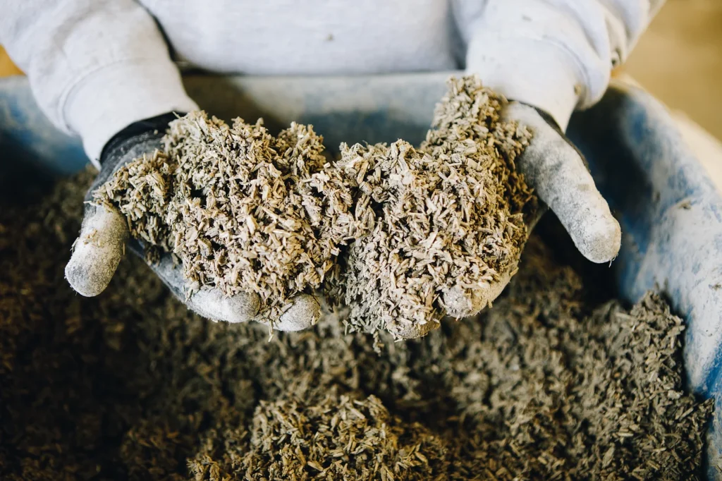 Hempcrete or hemp & lime makes a sustainable building insulation
